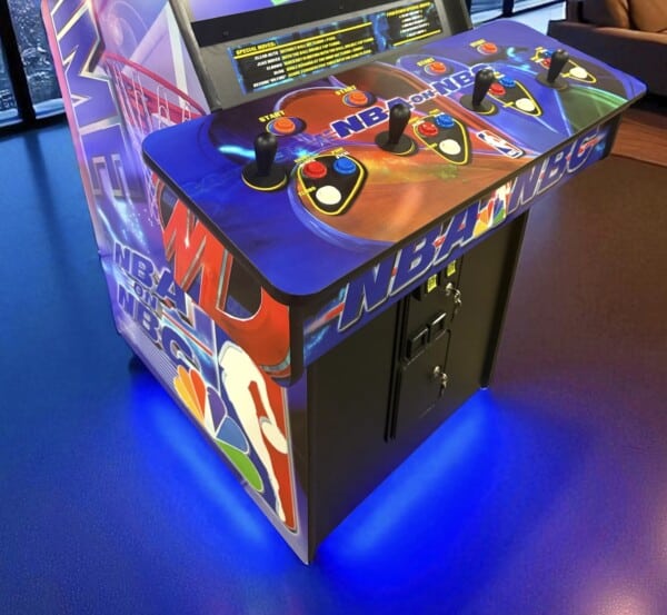 NBA SHOWTIME- 4 PLAYER MACHINE- BRAND NEW- FULL SIZE ARCADE- FREE ...